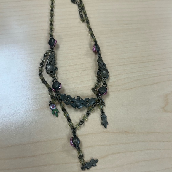 Avon Nina Ricci Necklace with Pink and Green Floral Design - Picture 3 of 6